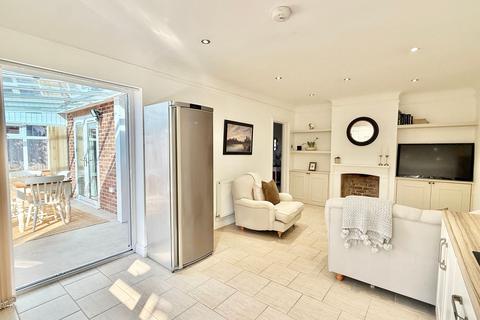 undefined, Watermans Lane, Dibden Purlieu, SO45