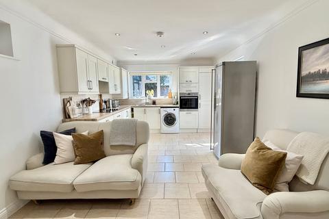 undefined, Watermans Lane, Dibden Purlieu, SO45