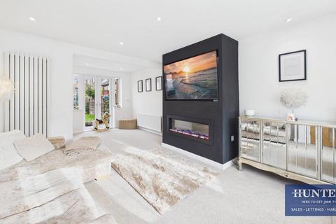 3 bedroom semi-detached house for sale, Lunedale Avenue, Fulwell, Sunderland
