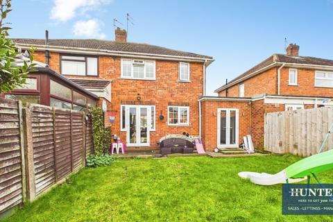 3 bedroom semi-detached house for sale, Lunedale Avenue, Fulwell, Sunderland