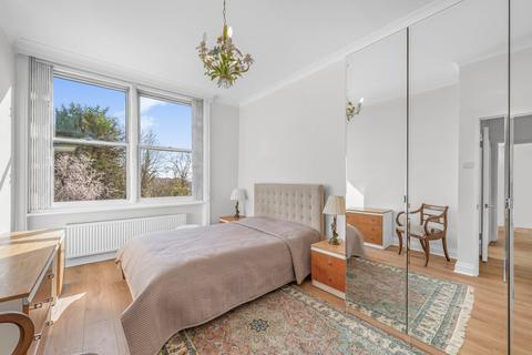 2 bedroom flat for sale, Arkwright Road, Hampstead, London