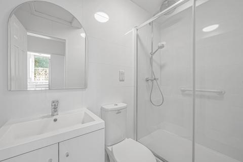 2 bedroom flat for sale, Arkwright Road, Hampstead, London