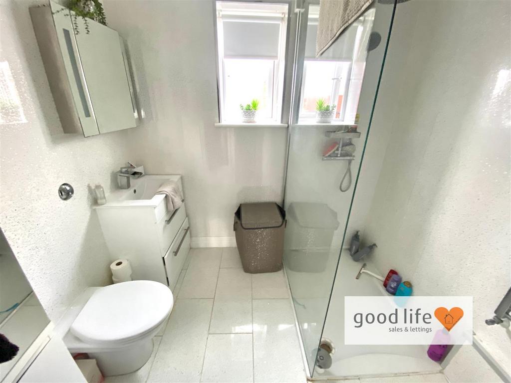 20260224 135611920 i OS28 AYLESDBURYDRIVE.jpg