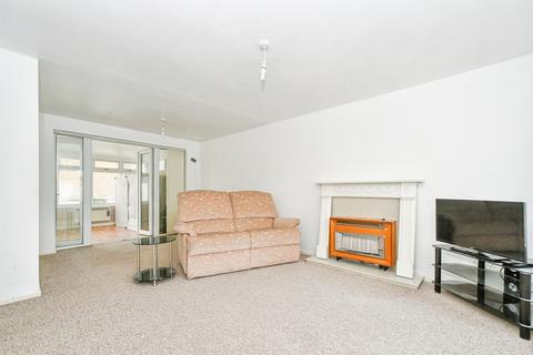 3 bedroom terraced house for sale, Knowlands, Highworth, Swindon