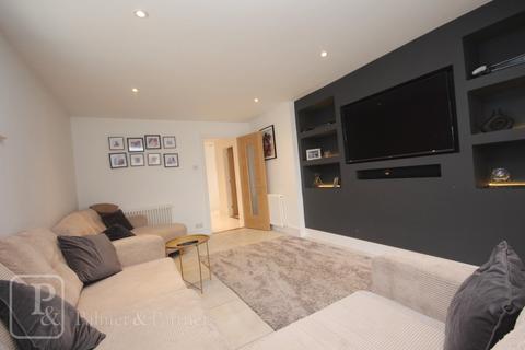 undefined, Harwich Road, Little Clacton, Clacton-on-Sea, Essex, CO16