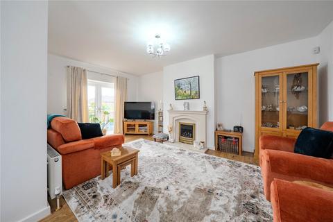 3 bedroom bungalow for sale, Kent Drive, Pudsey, West Yorkshire
