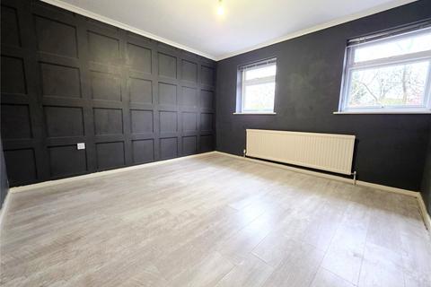 3 bedroom terraced house for sale, Hartford Close, Rayleigh, Essex, SS6