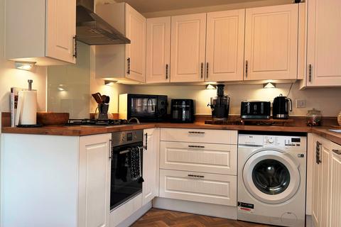 undefined, Osprey Place, Newent