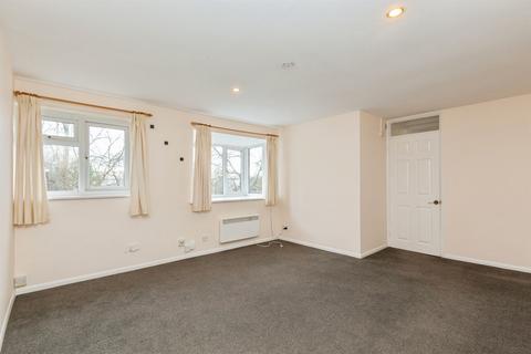 1 bedroom flat for sale, Intalbury Avenue, Aylesbury