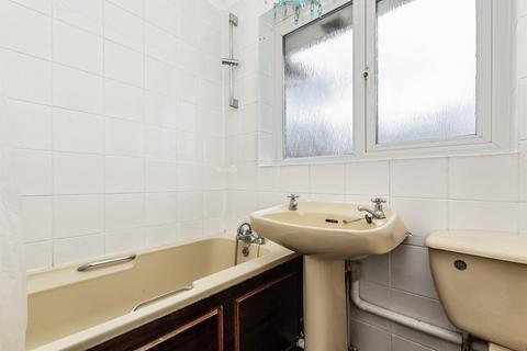 1 bedroom flat for sale, Intalbury Avenue, Aylesbury
