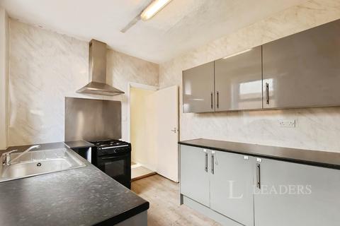 3 bedroom terraced house to rent, Moorland Road, PO1