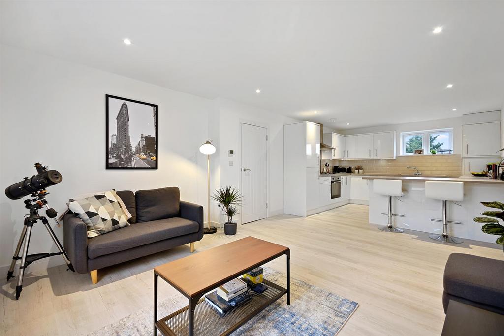 Loungeto Kitchen.jpg