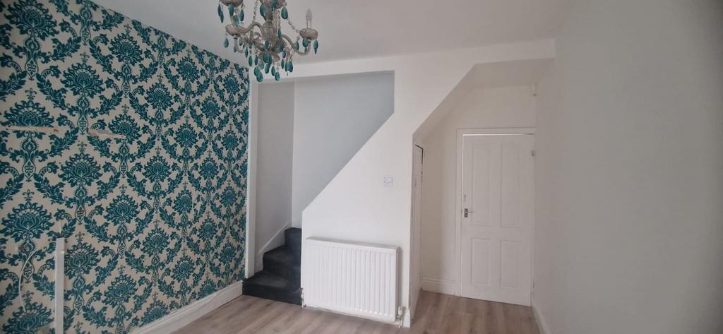 Dining room Pic 2