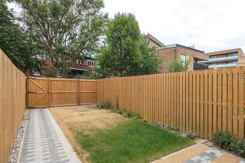 4 bedroom terraced house for sale, Caird Street, London