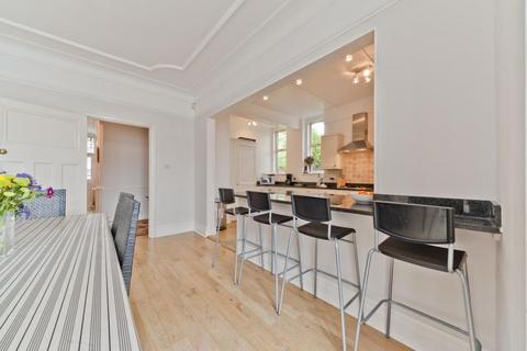 undefined, Fitzwilliam Avenue, Kew, Surrey
