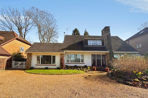 4 bedroom detached house for sale, Spekes Road, Gillingham ME7