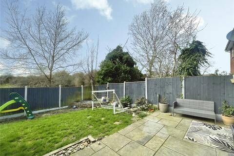 3 bedroom detached house for sale, Almond Grove, Swadlincote DE11