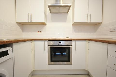 2 bedroom flat to rent, Chapelcross Avenue, Airdrie