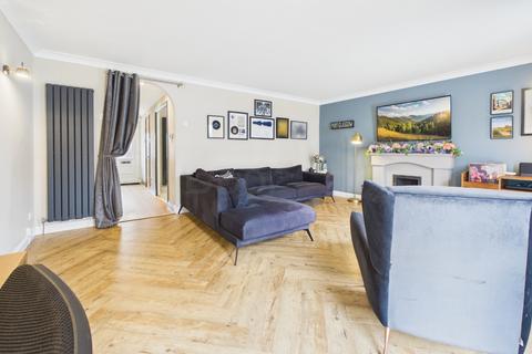 undefined, Mains Hill, Erskine, PA8