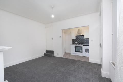 2 bedroom terraced house for sale, Moorfield Grove, Leeds LS12