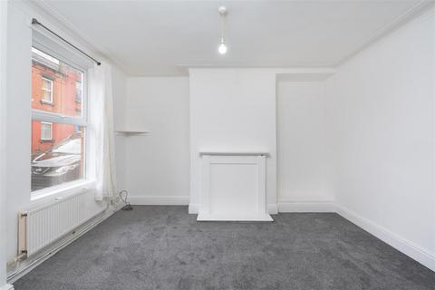 2 bedroom terraced house for sale, Moorfield Grove, Leeds LS12