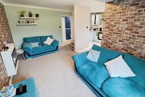 2 bedroom duplex for sale, Hay Leaze, Yate, South Gloucestershire