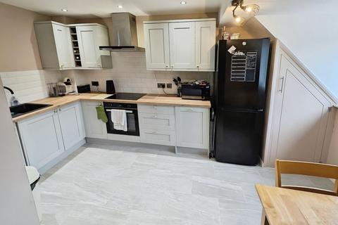 2 bedroom duplex for sale, Hay Leaze, Yate, South Gloucestershire