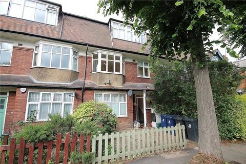 undefined, Radbourne Avenue, Ealing, W5