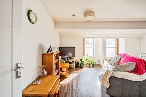 2 bedroom flat for sale, Clinton Lane, Seaford