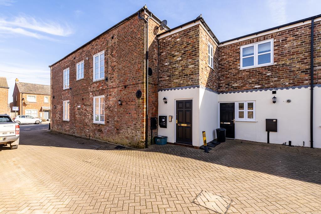 62 A High Street (Gosberton)-3.jpg