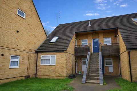 1 bedroom maisonette for sale, Redhall Close, Hatfield