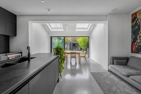 4 bedroom terraced house for sale, Observatory Road, Parkside, East Sheen, London