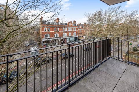 1 bedroom flat for sale, Lyons Place, St John's Wood, London