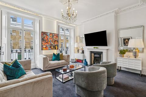 3 bedroom flat for sale, Sydney Street, London