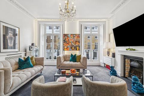 3 bedroom flat for sale, Sydney Street, London
