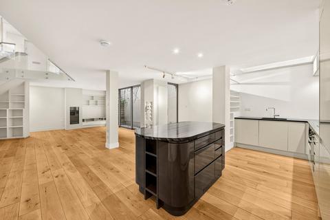 undefined, Macklin House, 1-7 Macklin Street, London