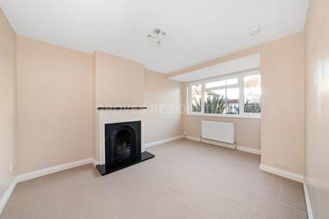 3 bedroom semi-detached house for sale, Barnsbury Close, New Malden