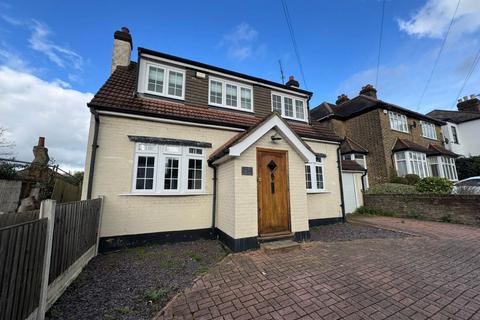 Cromwell Road, Brentwood CM14