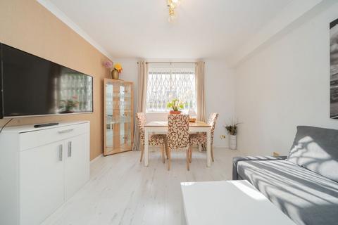 1 bedroom flat to rent, Stadium Street, London SW10