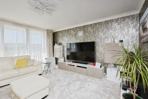 1 bedroom flat for sale, Upperton Road, Eastbourne