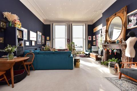 2 bedroom flat for sale, Marina, St. Leonards-On-Sea