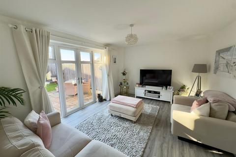 undefined, Poulter Place, Fleet GU52