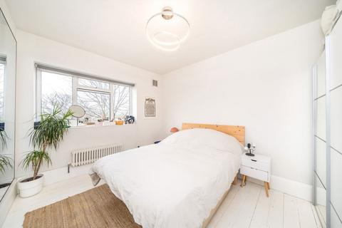 2 bedroom flat for sale, Peckham Rye, London SE15