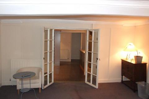 undefined, Holyrood Street, Chard