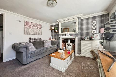 2 bedroom detached house for sale, Ash Road, Newport, Isle of Wight
