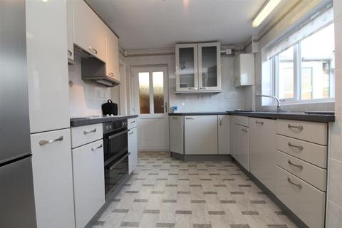 undefined, Turnberry Close, Bletchley, Milton Keynes, MK3