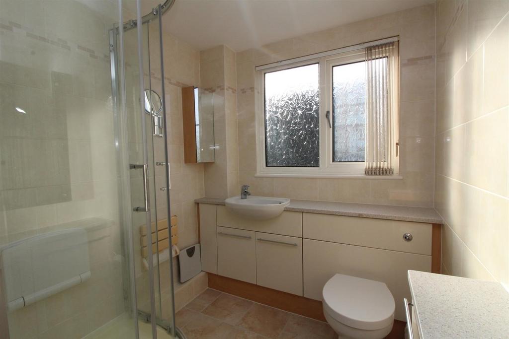 Shower Room.JPG