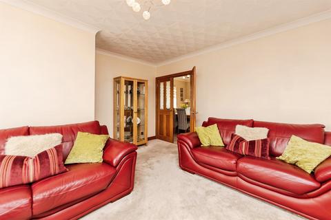 3 bedroom detached house for sale, Sunningdale Drive, Cudworth, BARNSLEY