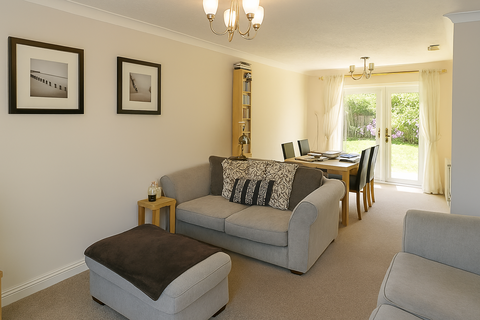 3 bedroom house to rent, Manor House Drive, Ashford, TN23