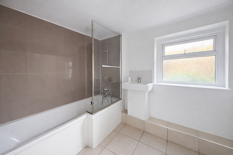 undefined, Luton Road, Chatham, ME4